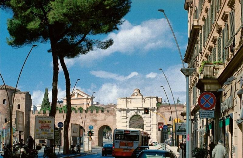 מלון Mangia E Dormi Roma מראה חיצוני תמונה